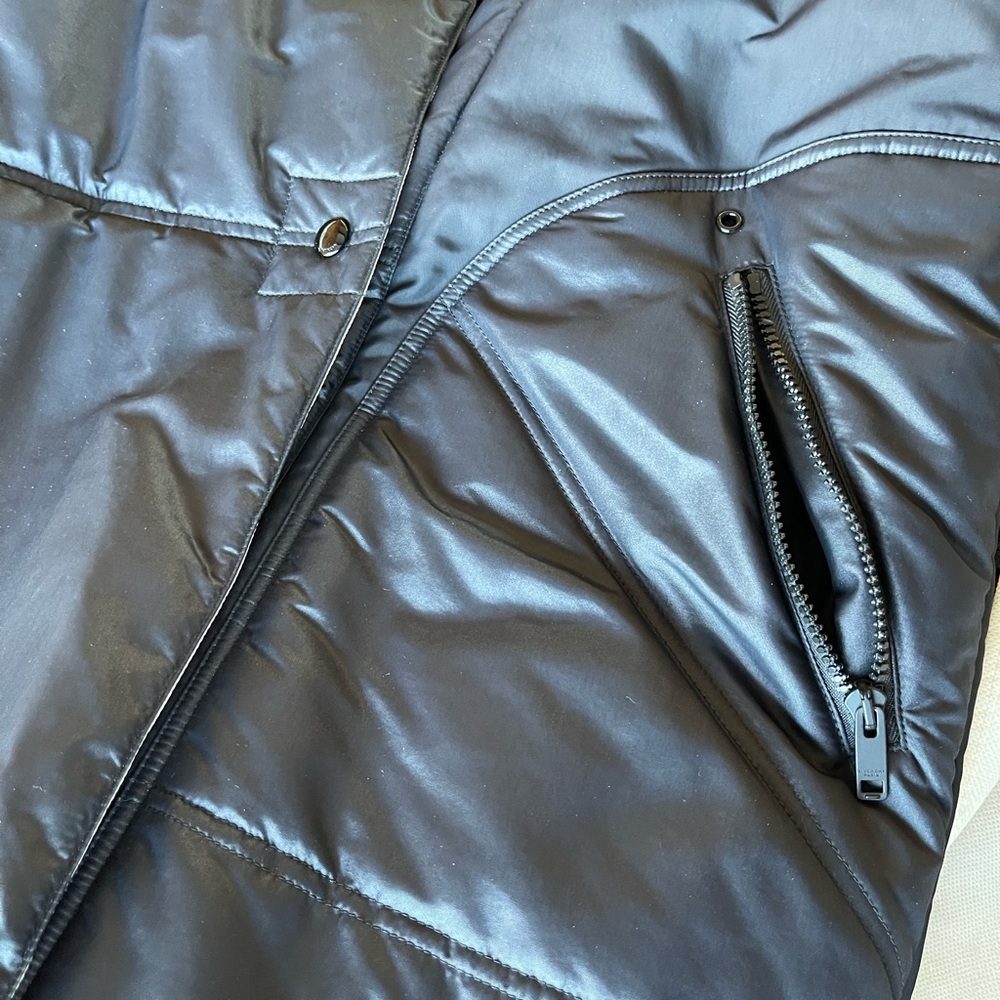 Authentic Gently Worn Givenchi Womens Winter Puff… - image 4